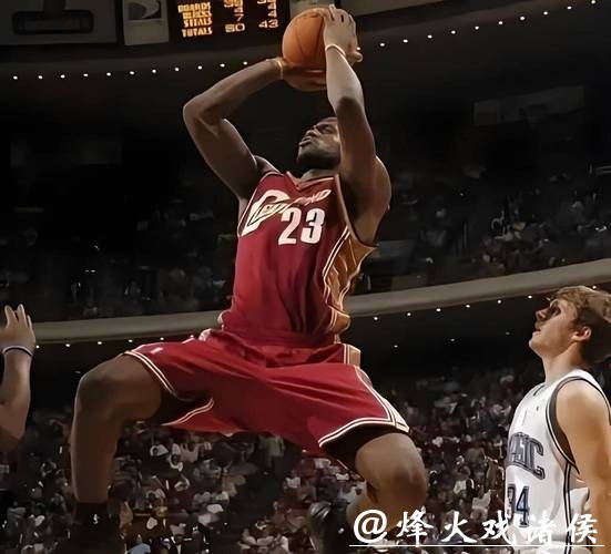 詹姆斯22+9关键时刻连得7分 湖人灭热火止连败