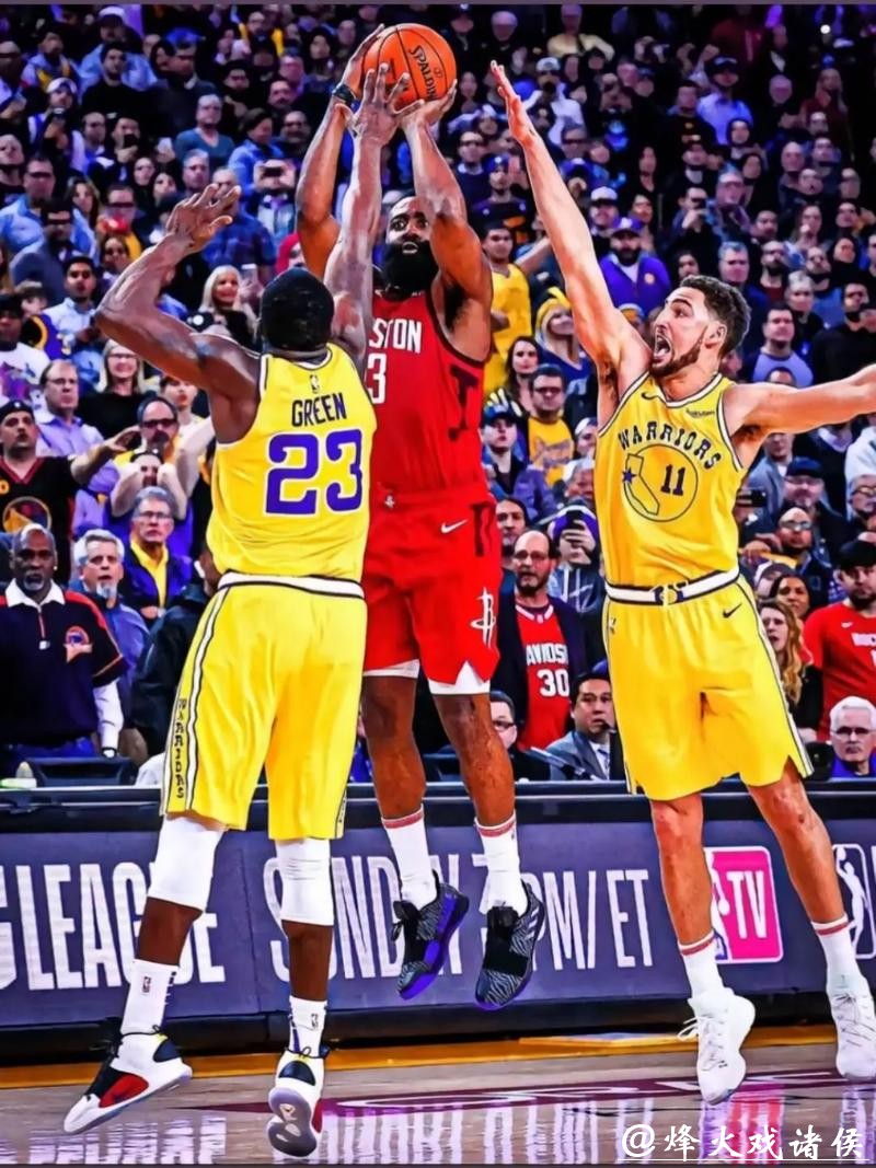 梅里尔：哈登积极沟通，暂停交流助骑士胜